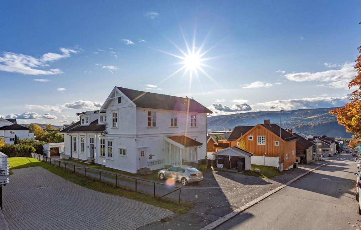 Bright And Nice Downtown Apartment Lillehammer Exterior photo
